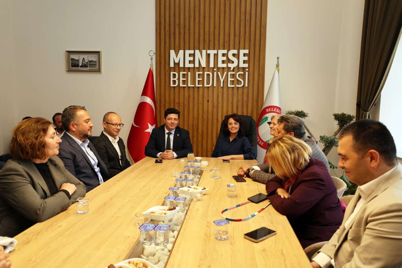 CHP Muğla İl Başkanlığı’ndan Büyükşehir, Menteşe ve Valiliğe Kurumsal Ziyaret 1